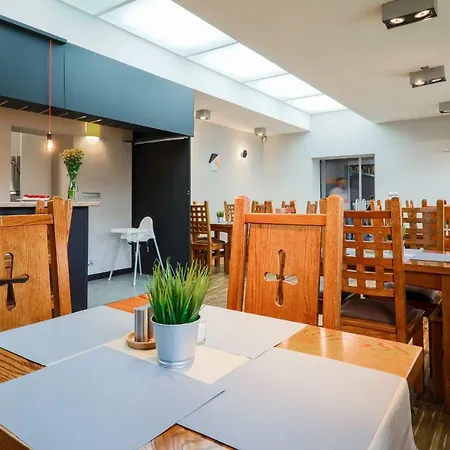 住宿加早餐酒店 B&B Wadowice *