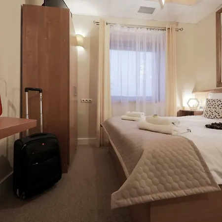 住宿加早餐酒店 B&B Wadowice