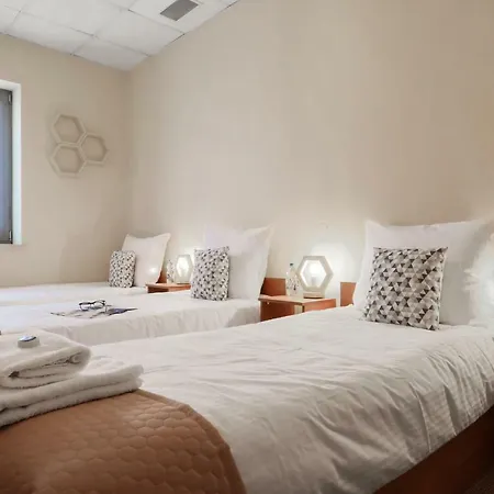 B&B Wadowice 住宿加早餐酒店 *